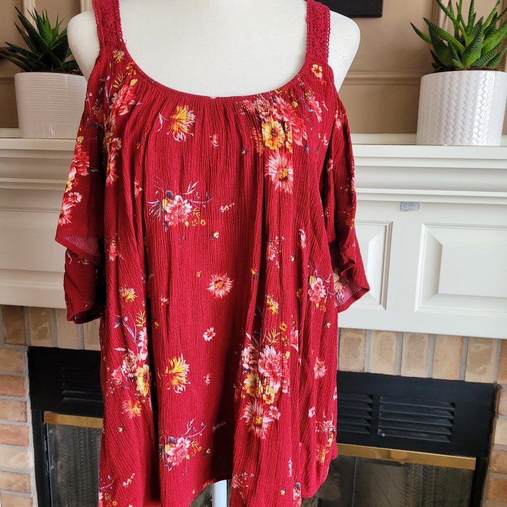 Torrid Size 1 Cold Shoulder Blouse